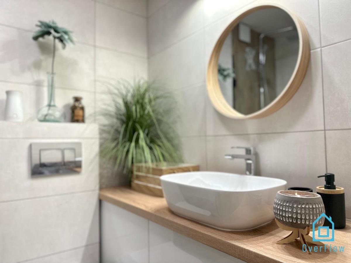 Boho Apartment - 10 Min To Old Town Gdansk,Pkp & Shopping Mall Dış mekan fotoğraf